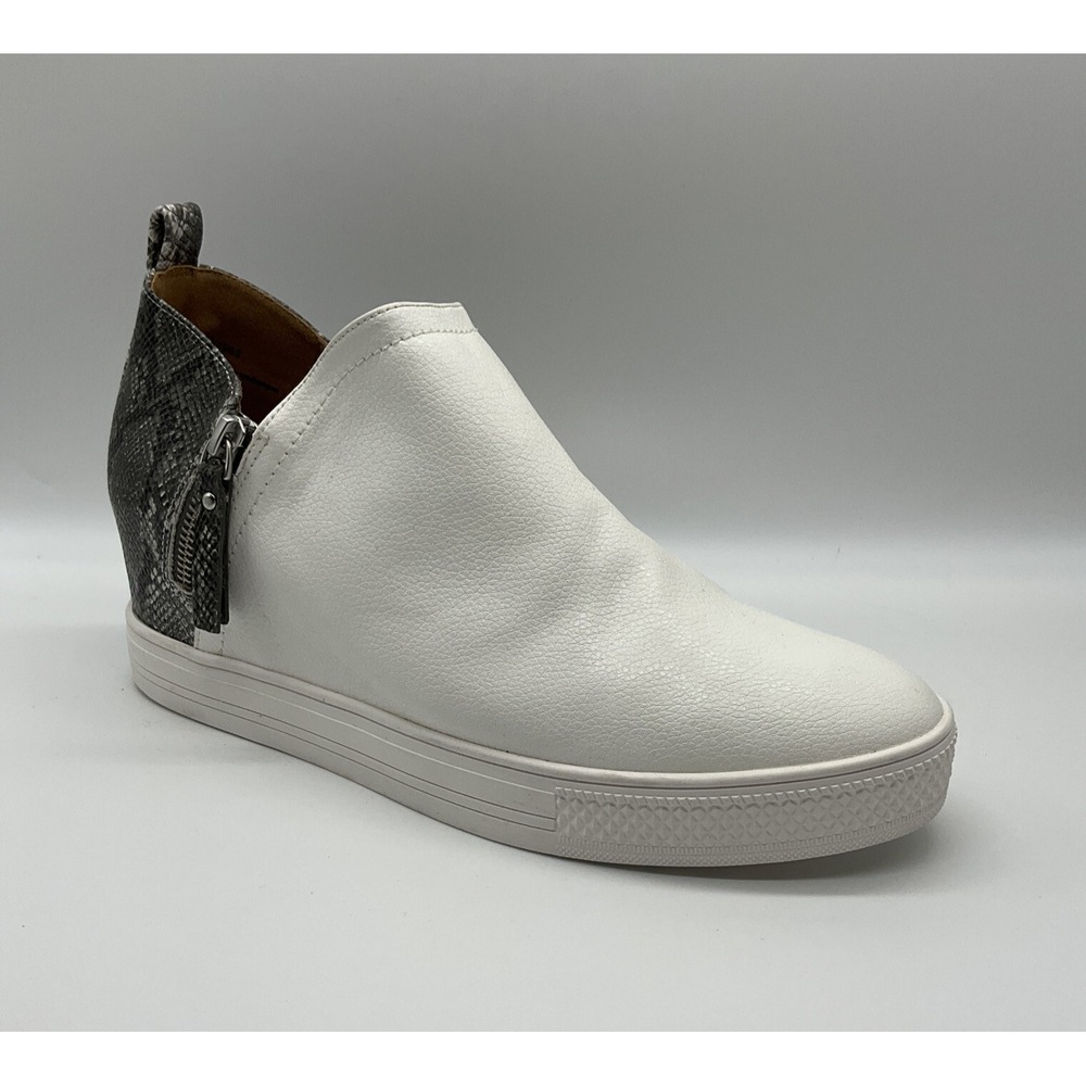 Boho Snakeskin Wedge Sneaker 9.5 Modern Edgy Hidden Heel Office Casual Shoe